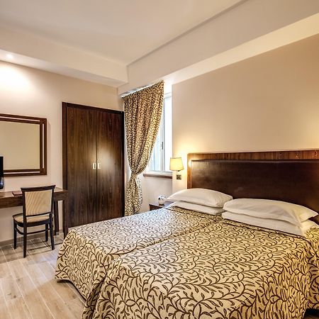 Hotel Villafranca Рим Стая снимка